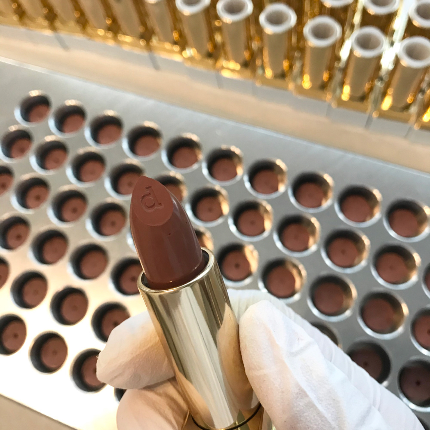 dunkle authentic fresh lipstick
